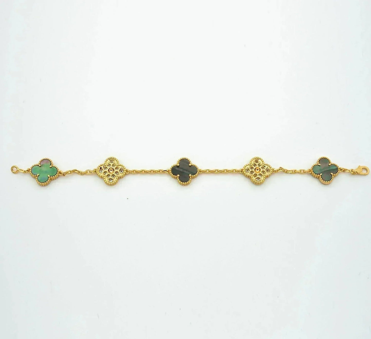 [Panda Jewelry] CLOVER 5 MOTIF GRAY MOP BRACELET COLLECTION
