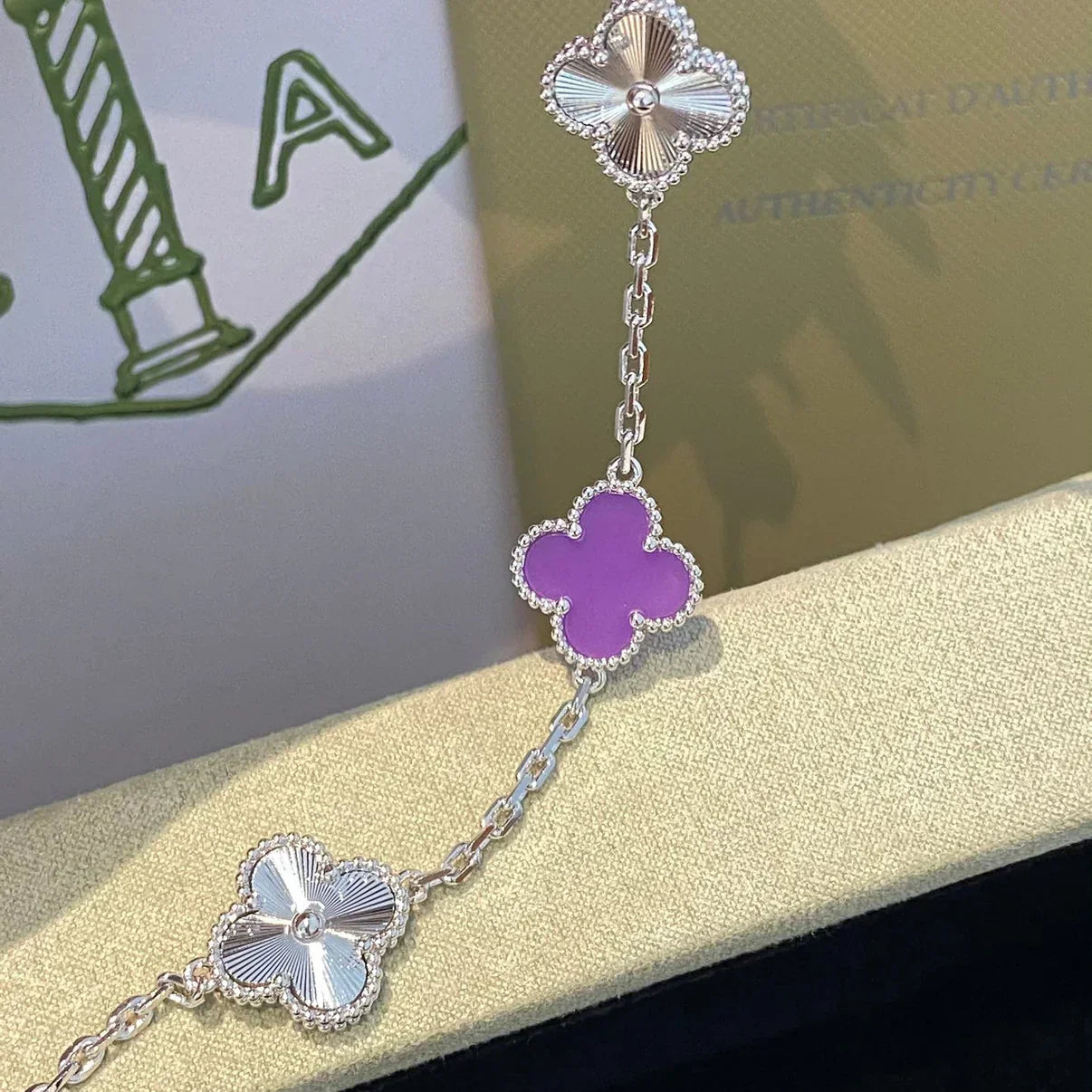 [Panda Jewelry] CLOVER 5 MOTIF VIOLET BRACELET COLLECTION