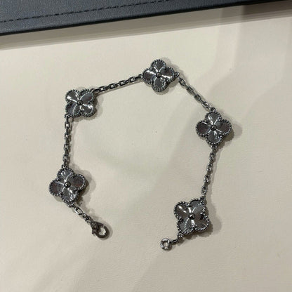 [Panda Jewelry]CLOVER 5 MOTIF BLACK BRACELET