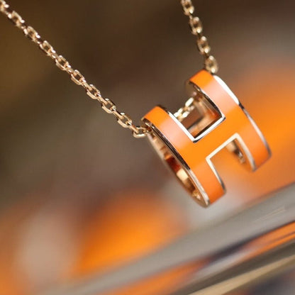 [Panda Jewelry]POP H PEDANT PINK GOLD