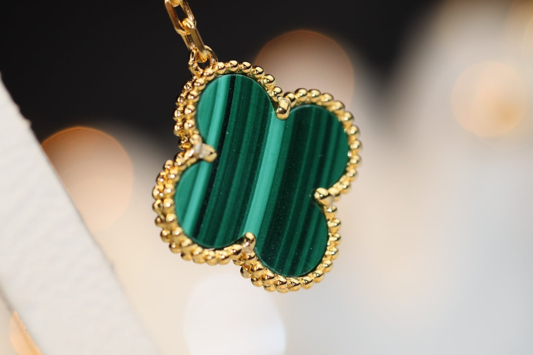[Panda Jewelry]CLOVER EARRINGS GOLD MALACHITE DIAMOND 3 MOTIF