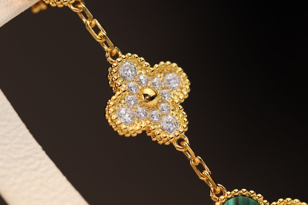 [Panda Jewelry]CLOVER EARRINGS GOLD MALACHITE DIAMOND 3 MOTIF