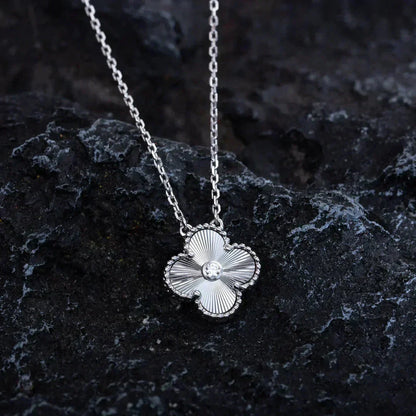 [Panda Jewelry]CLOVER  15MM DIAMOND LASER NECKLACE SILVER
