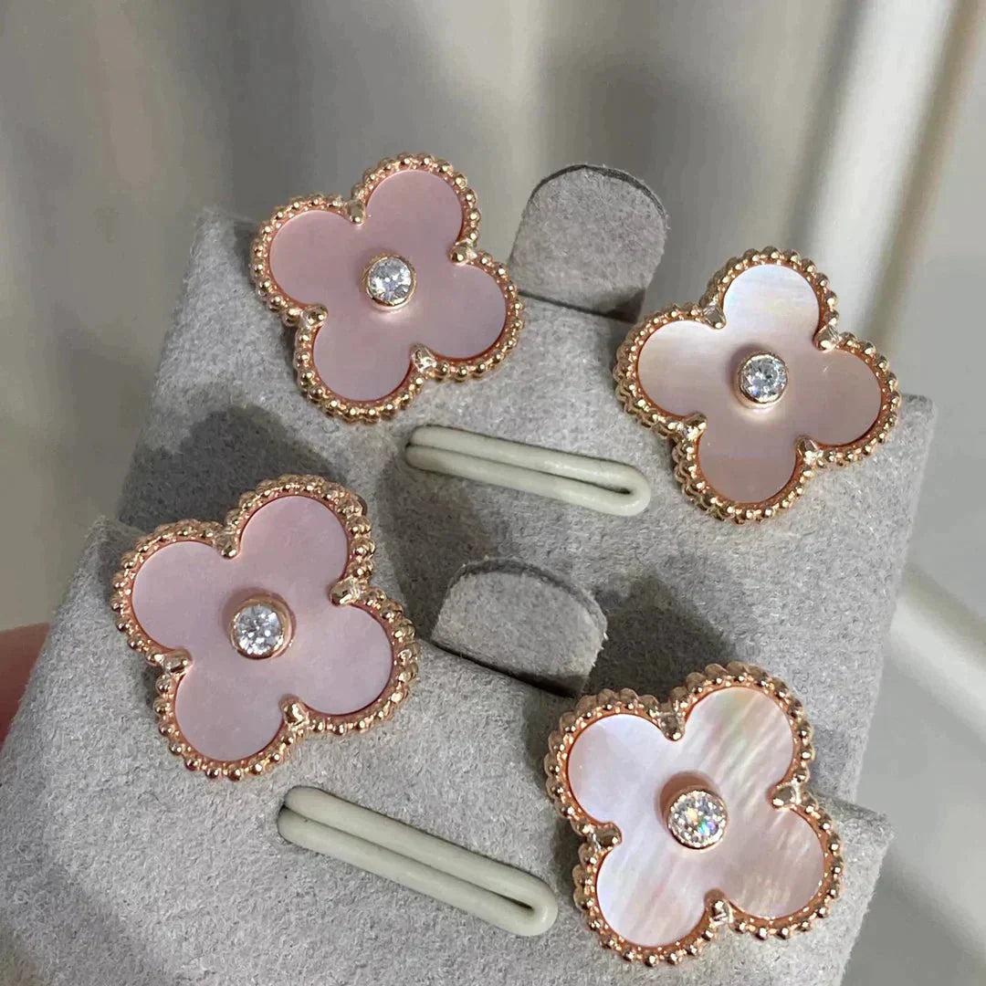 [Panda Jewelry]CLOVER MEDIUM 1 MOTIFS  PINK MOP DIAMOND EARRINGS