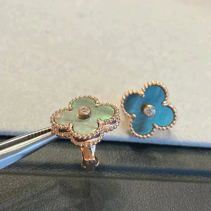 [Panda Jewelry]CLOVER MEDIUM 1 MOTIFS GRAY MOP  DIAMOND EARRINGS