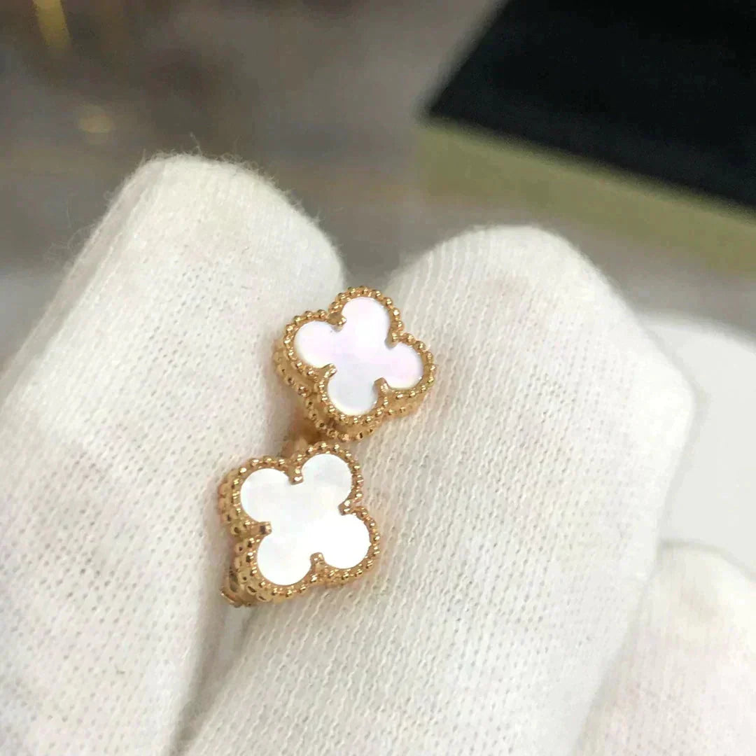 [Panda Jewelry]CLOVER MINI 9.5MM WHITE MOP EARRINGS