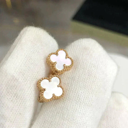 [Panda Jewelry]CLOVER MINI 9.5MM WHITE MOP EARRINGS