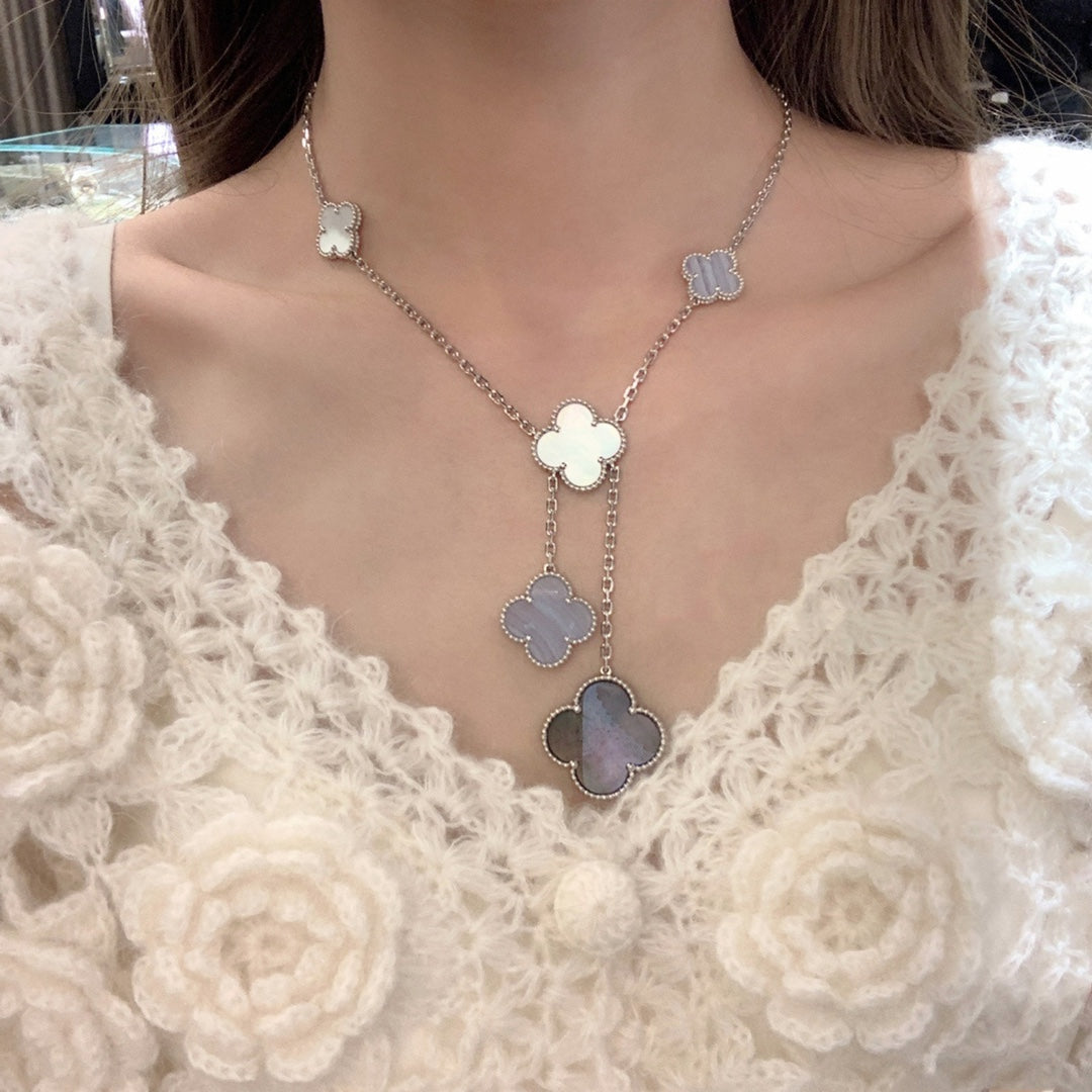[Panda Jewelry]CLOVER MOP CHALCEDONY NECKLACE SILVER 6 MOTIF