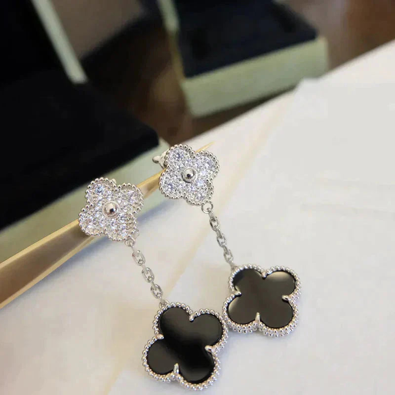 [Panda Jewelry]CLOVER 2 MOTIFS  DIAMOND ONYX EARRINGS SILVER