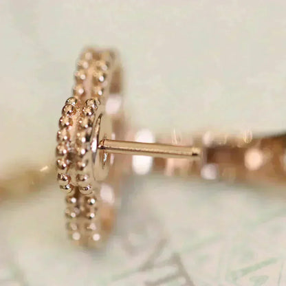 [Panda Jewelry]CLOVER MEDIUM 1 MOTIFS FUll DIAMOND EARRINGS