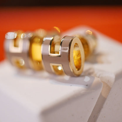 [Panda Jewelry]MINI POP H GOLD EARRINGS GREY