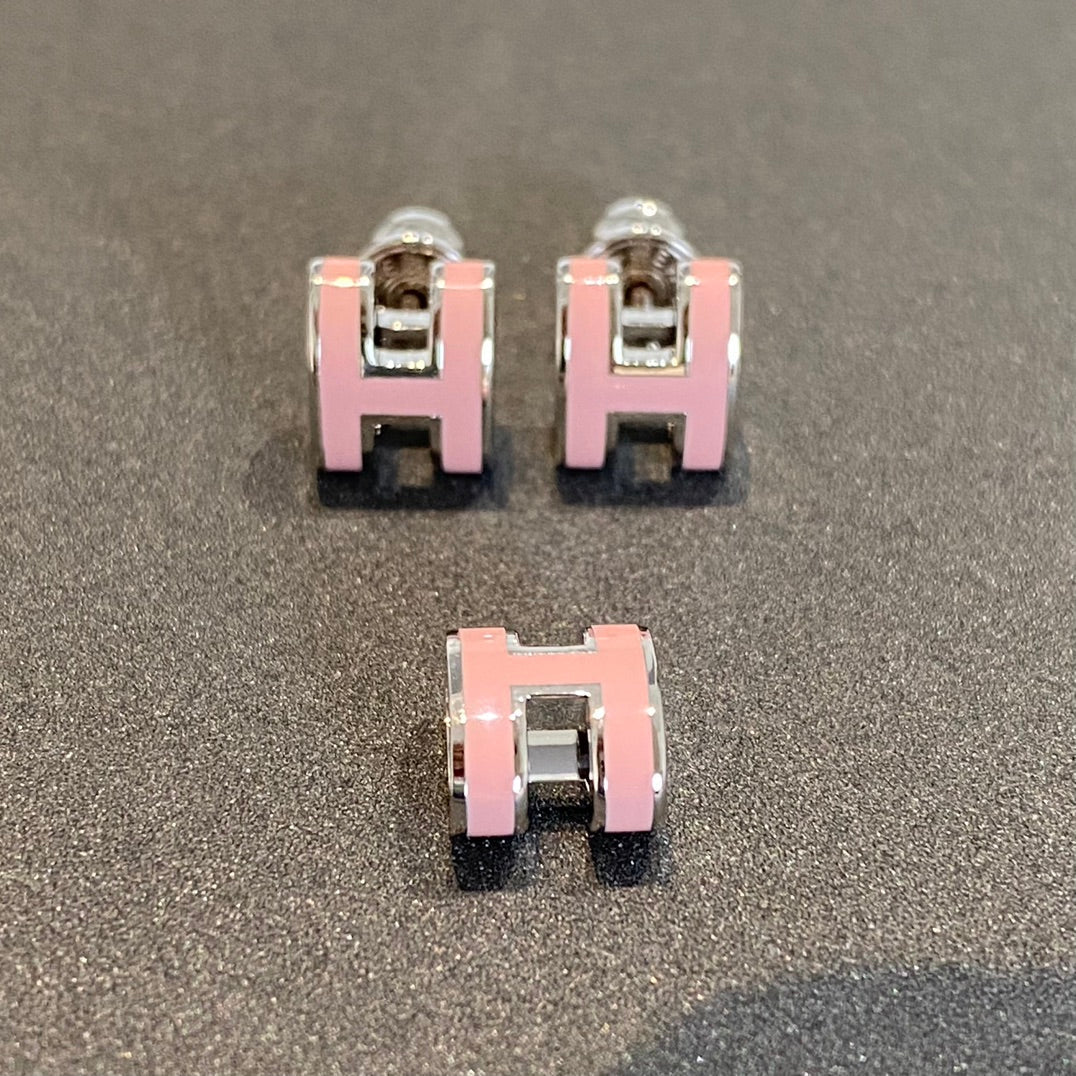 [Panda Jewelry]MINI POP H SILVER EARRINGS PINK