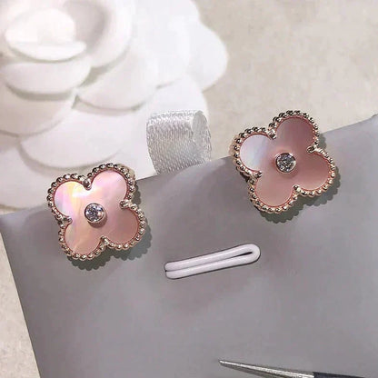 [Panda Jewelry]CLOVER MEDIUM 1 MOTIFS  PINK MOP DIAMOND EARRINGS