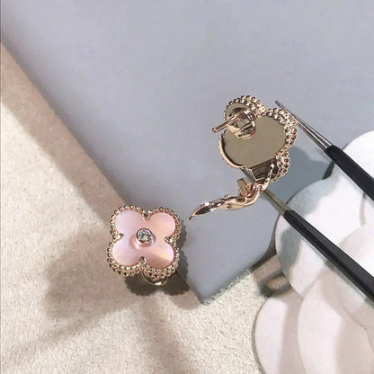 [Panda Jewelry]CLOVER MEDIUM 1 MOTIFS  PINK MOP DIAMOND EARRINGS