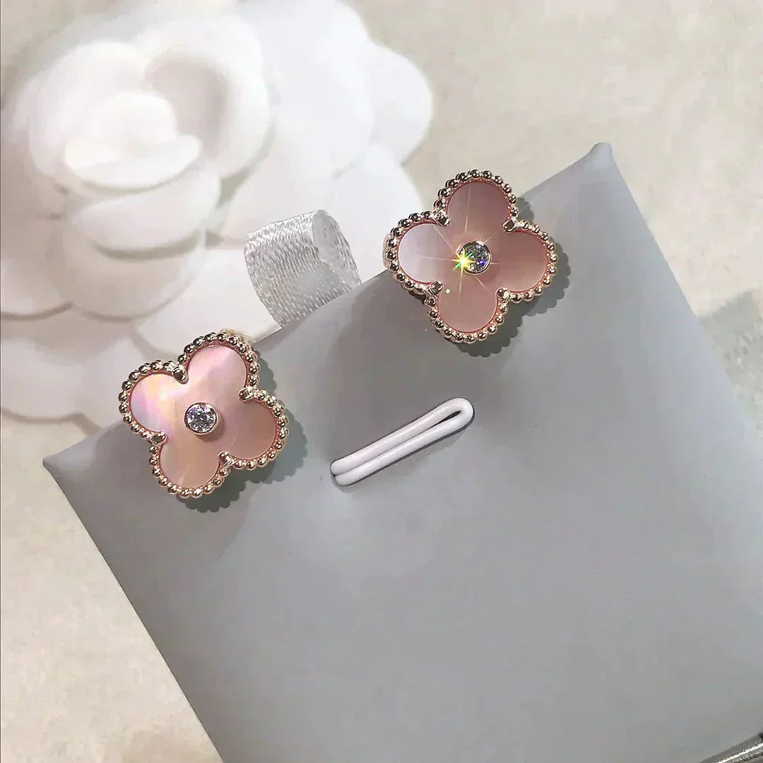 [Panda Jewelry]CLOVER MEDIUM 1 MOTIFS  PINK MOP DIAMOND EARRINGS
