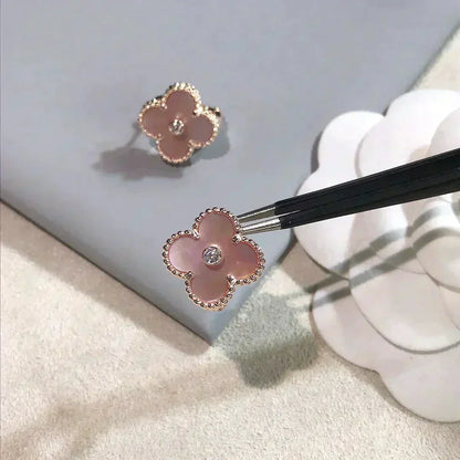 [Panda Jewelry]CLOVER MEDIUM 1 MOTIFS  PINK MOP DIAMOND EARRINGS