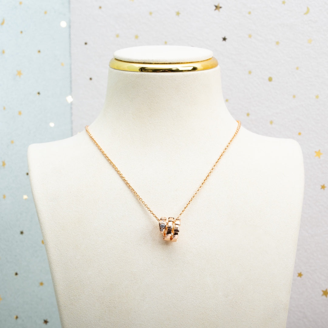 [Panda Jewelry]SERPENTI PINK GOLD NECKLACE DIAMOND
