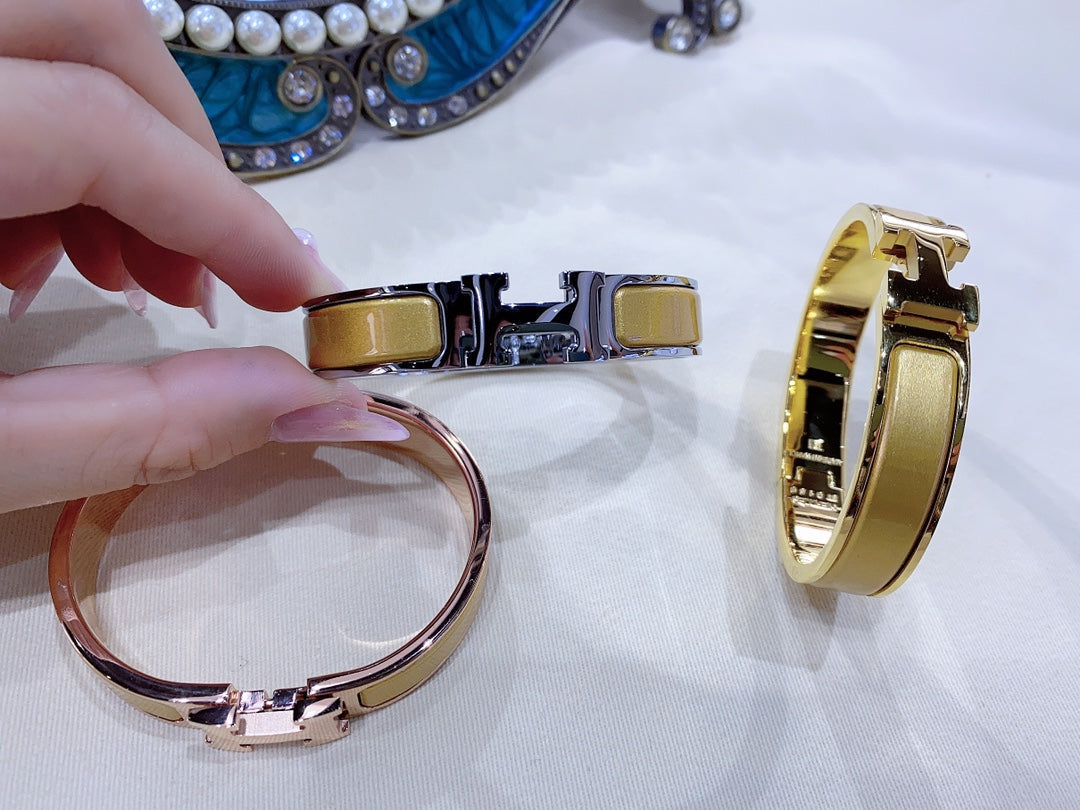 [Panda Jewelry]H CHAMPAGNE BRACELET