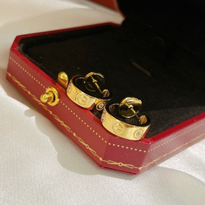 [Panda Jewelry]LOVE EARRINGS 5.7MM 2 DIAMONDS