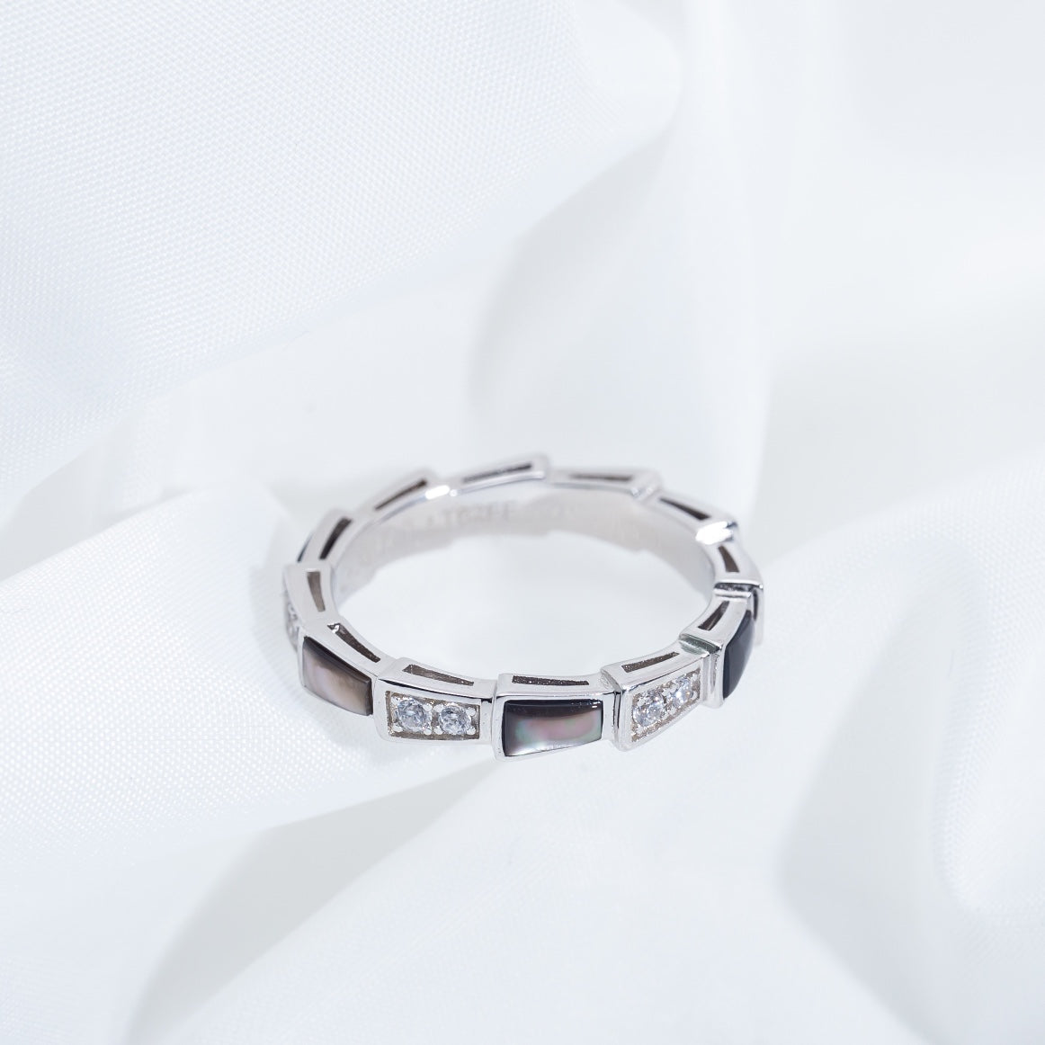 [Panda Jewelry]SERPENTI RING SILVER  DIAMOND BLACK MOP 3MM
