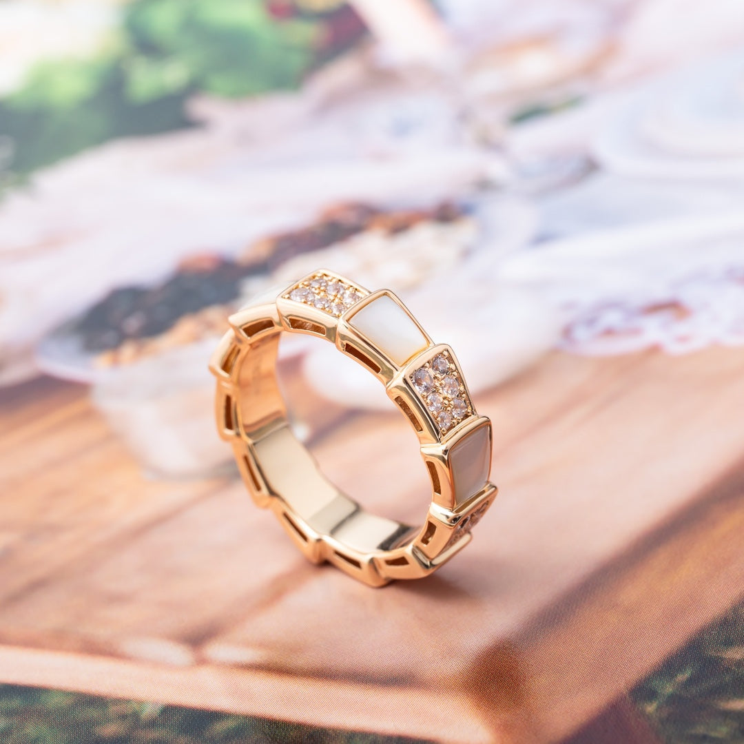 [Panda Jewelry]SERPENTI RING PINK GOLD MOP DIAMOND PAVED 4MM