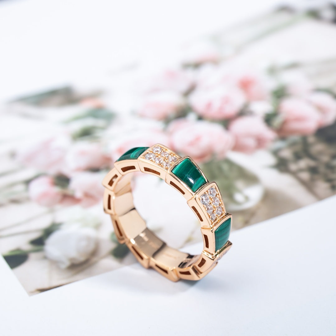 [Panda Jewelry]SERPENTI RING PINK GOLD MALACHITE DIAMOND PAVED 4MM