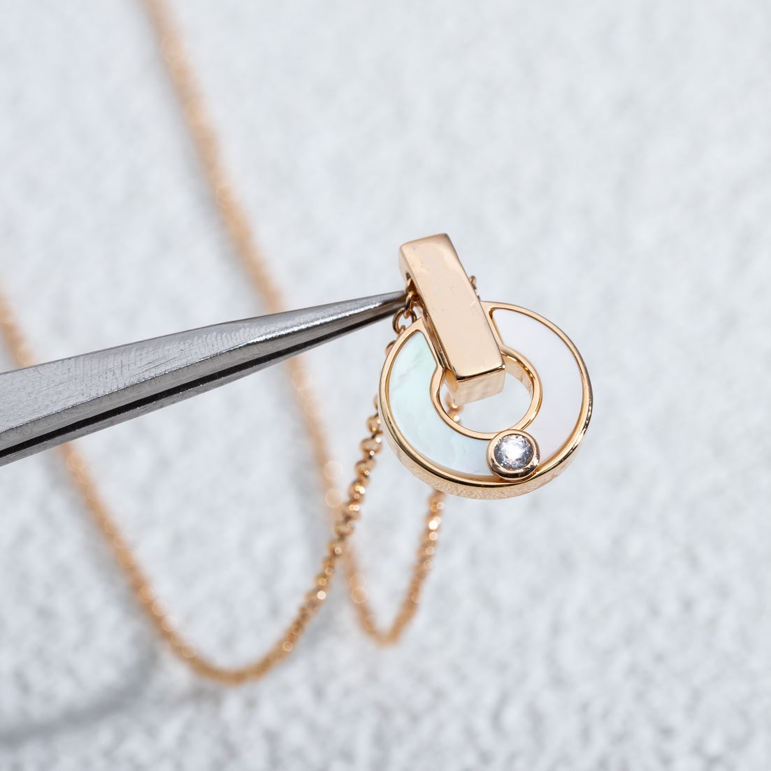 [Panda Jewelry]GARI NECKLACE PINK GOLD MOP
