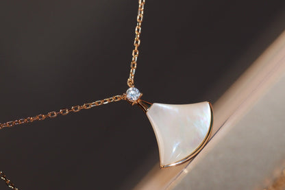 [Panda Jewelry]DREAM NECKLACE WHITE MOP PINK GOLD 1 DIAMOND