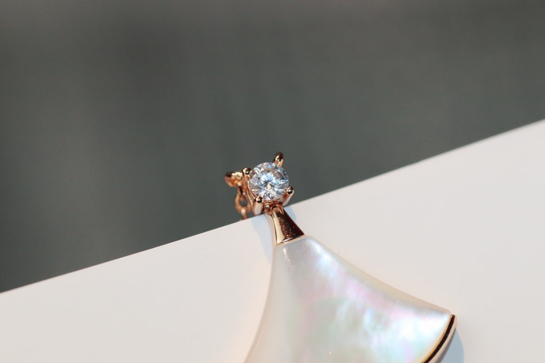 [Panda Jewelry]DREAM NECKLACE WHITE MOP PINK GOLD 1 DIAMOND