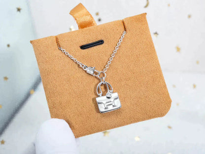 [Panda Jewelry]AMULETTE PEDANT SILVER NECKLACE