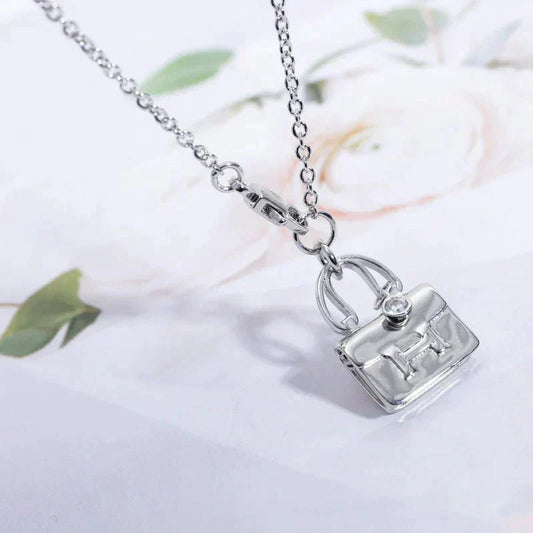 [Panda Jewelry]AMULETTE PEDANT SILVER NECKLACE