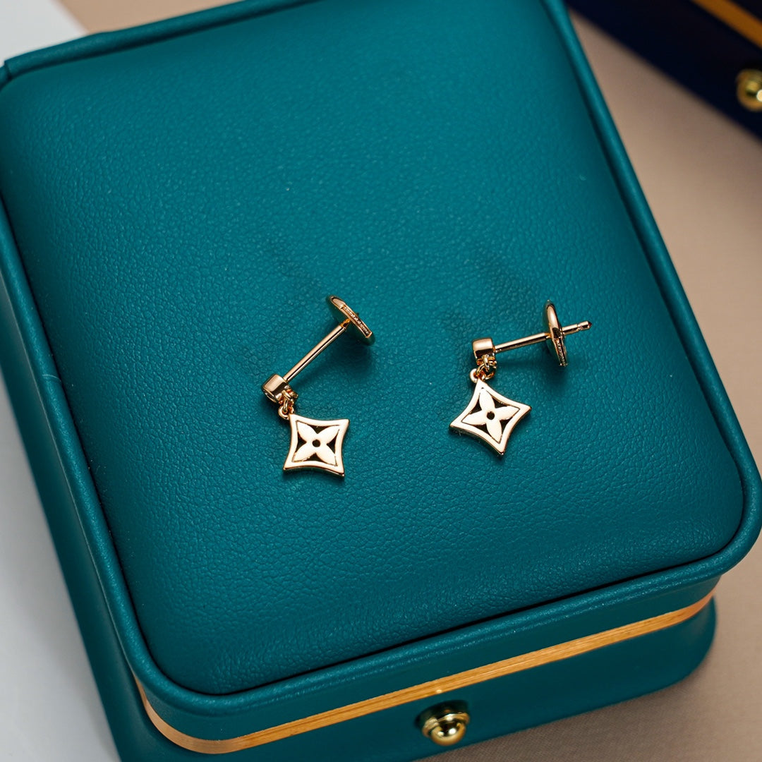 [Panda Jewelry]STAR EARRINGS GOLD