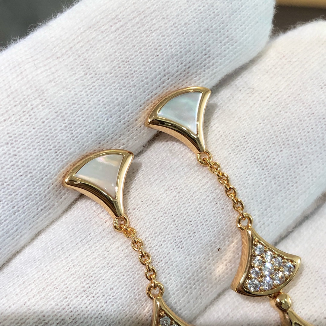 [Panda Jewelry]DREAM EARRINGS 3 MOTIFS DIAMOND MOP PINK GOLD