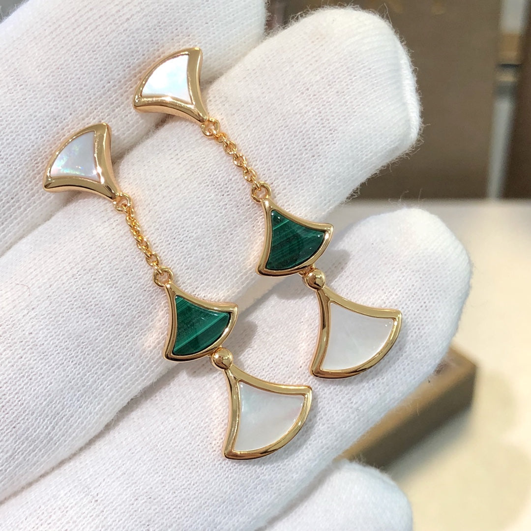 [Panda Jewelry]DREAM EARRINGS 3 MOTIFS MALACHITE MOP PINK GOLD