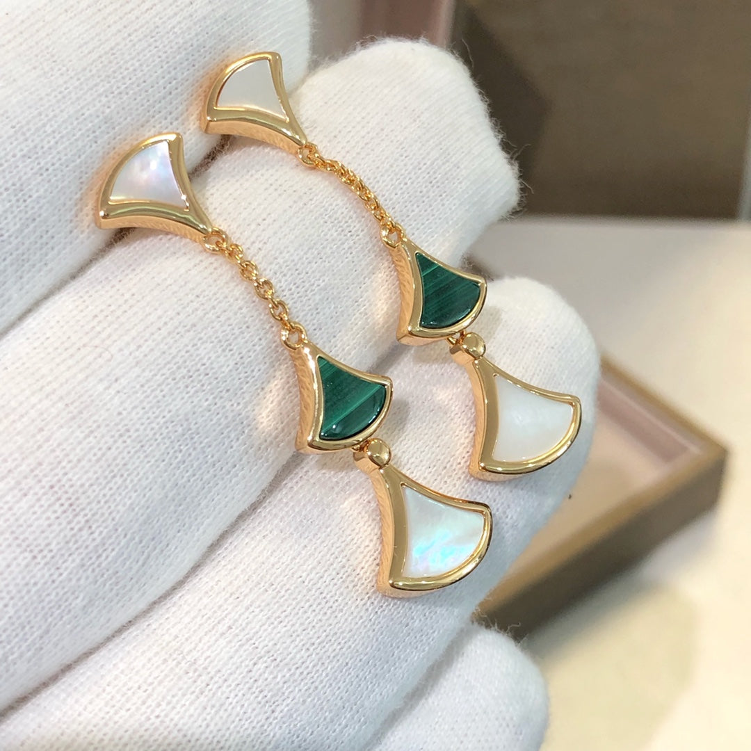 [Panda Jewelry]DREAM EARRINGS 3 MOTIFS MALACHITE MOP PINK GOLD