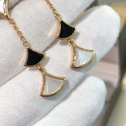 [Panda Jewelry]DREAM EARRINGS 3 MOTIFS ONYX MOP PINK GOLD