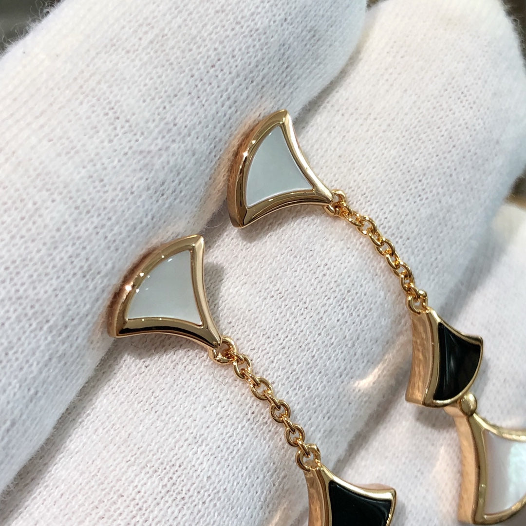 [Panda Jewelry]DREAM EARRINGS 3 MOTIFS ONYX MOP PINK GOLD