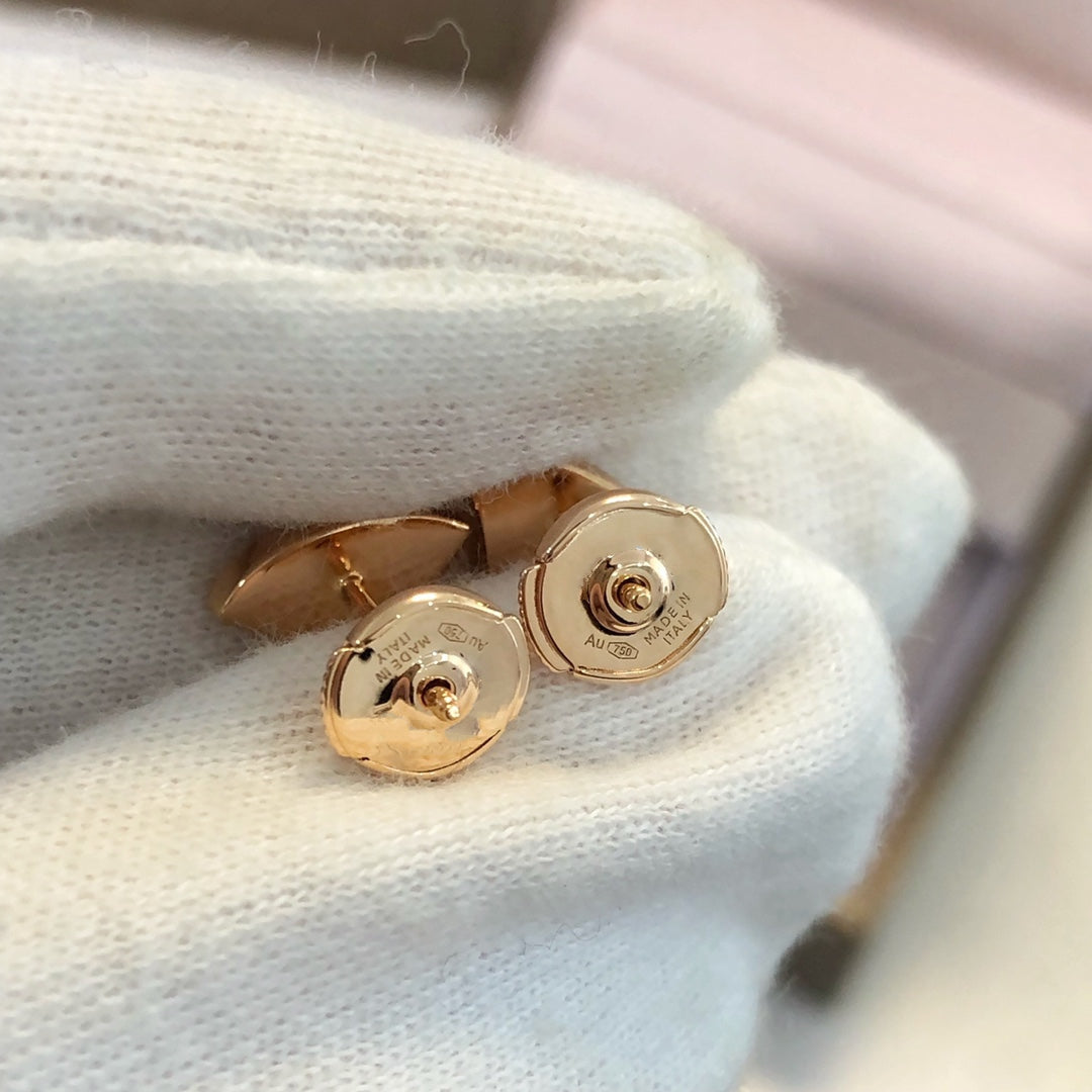 [Panda Jewelry]DREAM EARRINGS 3 MOTIFS ONYX MOP PINK GOLD