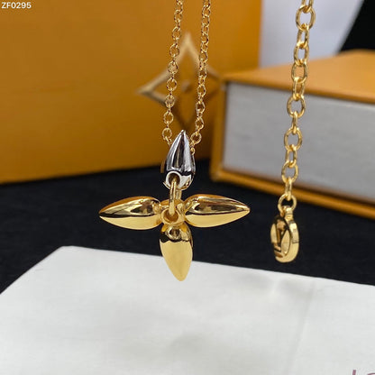 [Panda Jewelry]LOUISETTE PEDANT GOLD NECKLACE