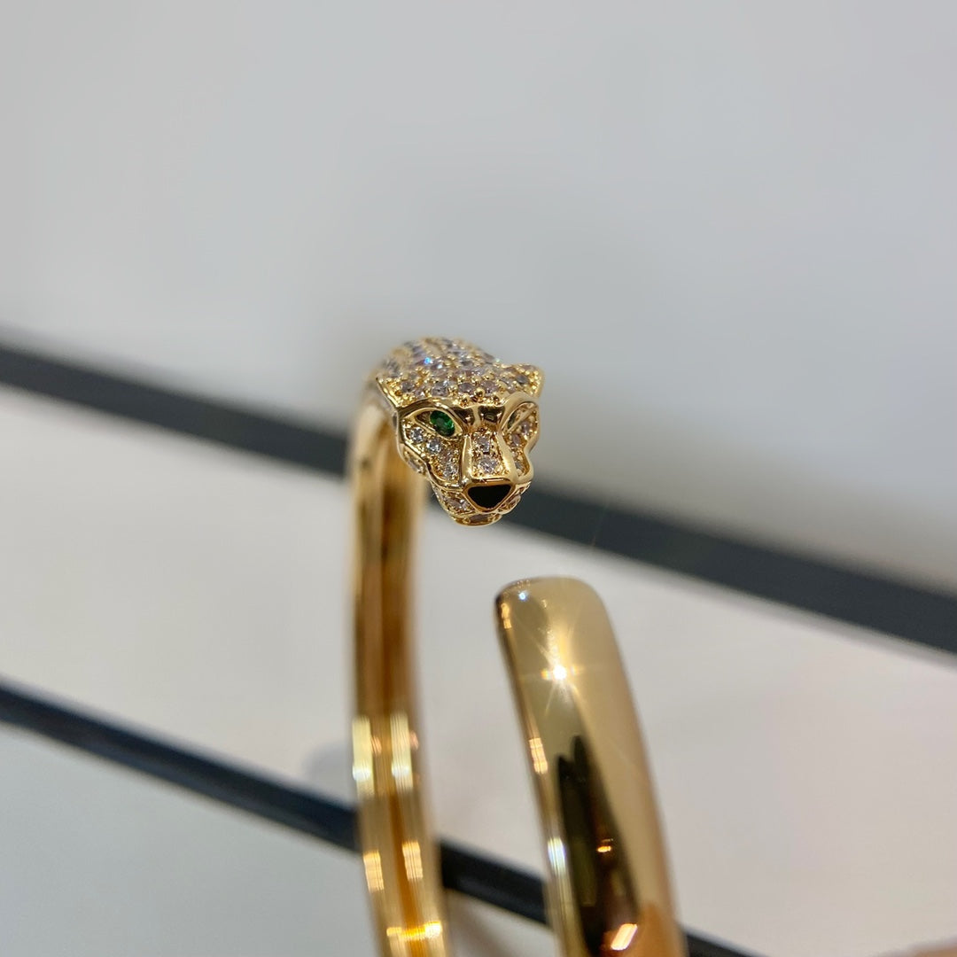 [Panda Jewelry]PANTHERE GOLD DIAMOND OPEN BRACELET