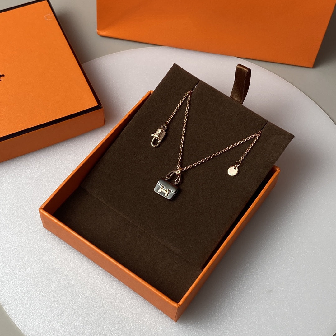 [Panda Jewelry]CONSTANCE BLACK PEDANT PINK GOLD NECKLACE