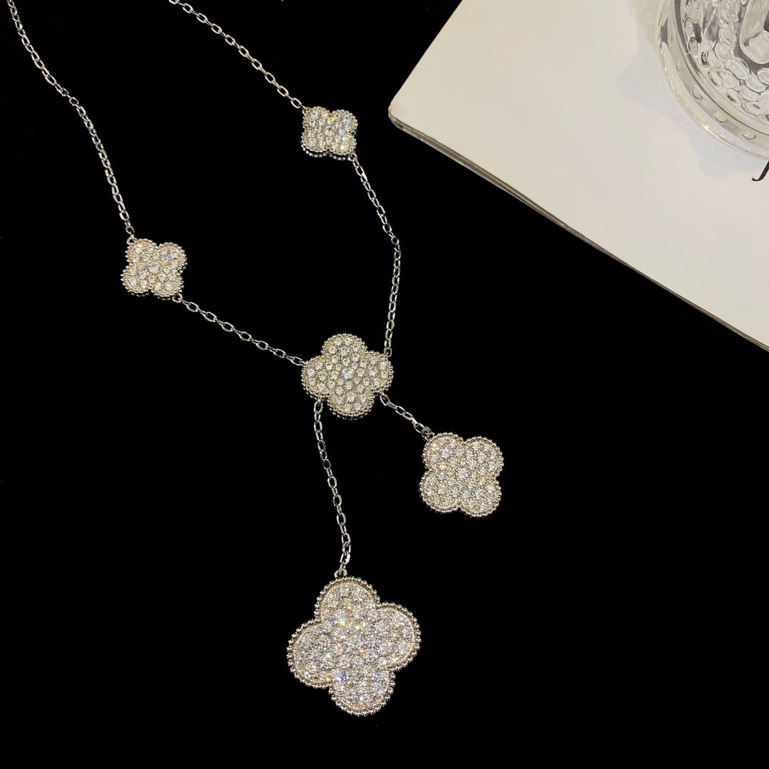 [Panda Jewelry]CLOVER 5 MOTIFS SILVER DIAMONDS NECKLACE