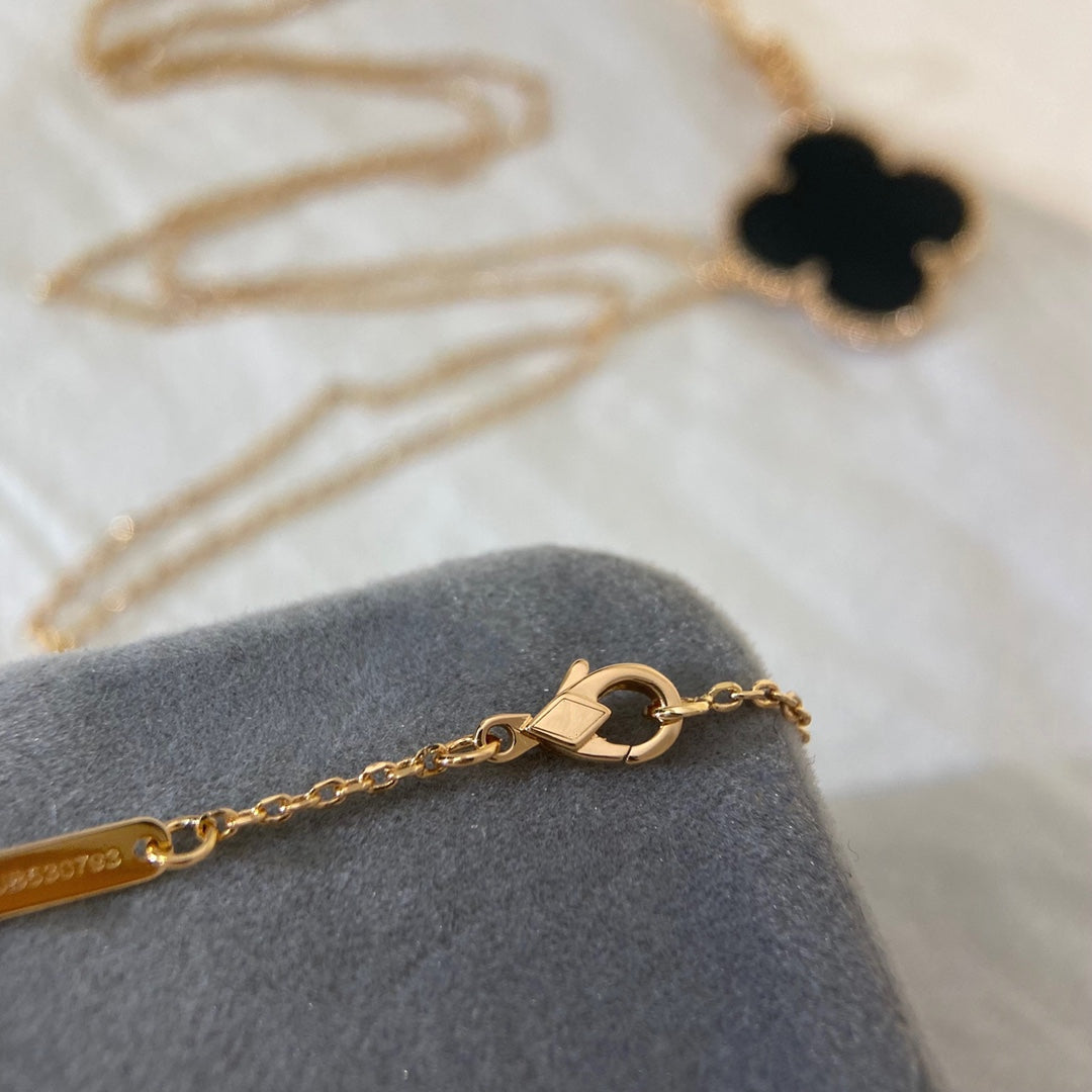 [Panda Jewelry]CLOVER 25MM NECKLACE GOLD ONYX