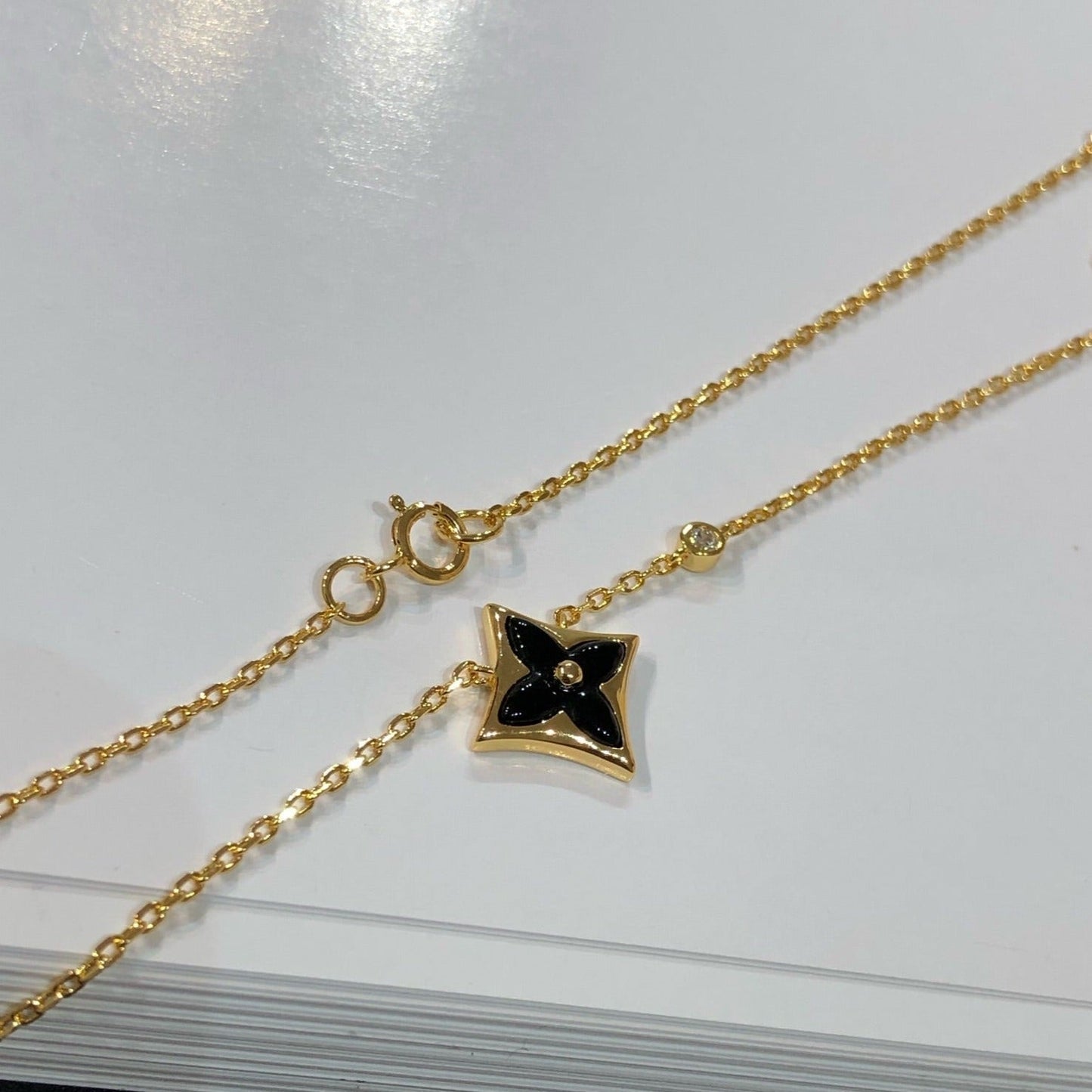 [Panda Jewelry]STAR BLACK MOP NECKLACE