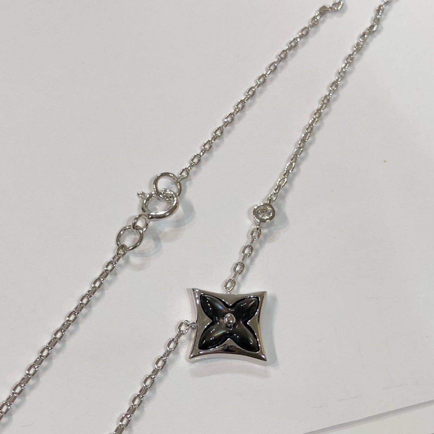 [Panda Jewelry]STAR BLACK MOP NECKLACE