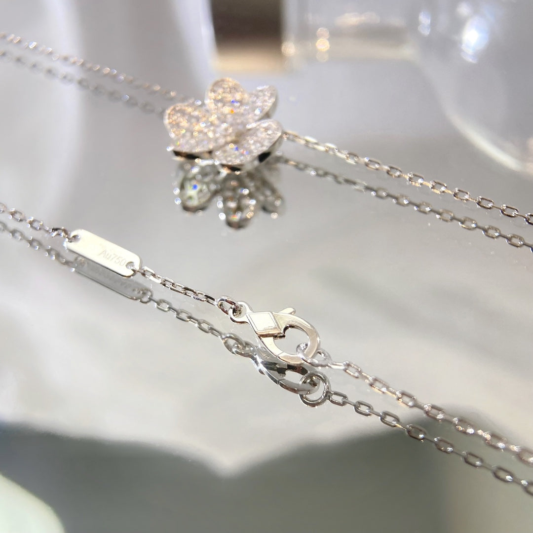[Panda Jewelry]FLOWER DIAMOND NECKLACE