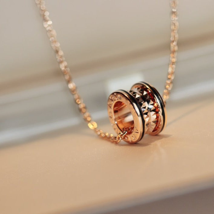 [Panda Jewelry]ZERO 1 ROCK PEDANT PINK GOLD BLACK NECKLACE