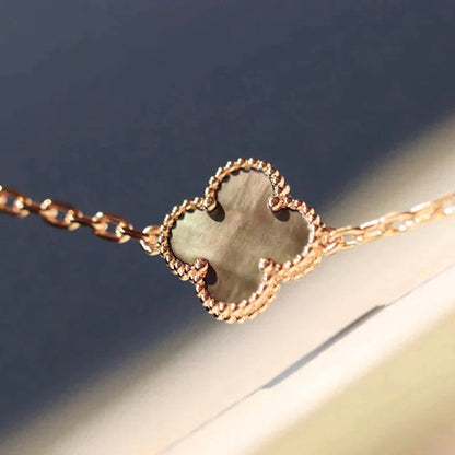[Panda Jewelry]CLOVER 20 MOTIFS LASER DIAMOND NECKLACE