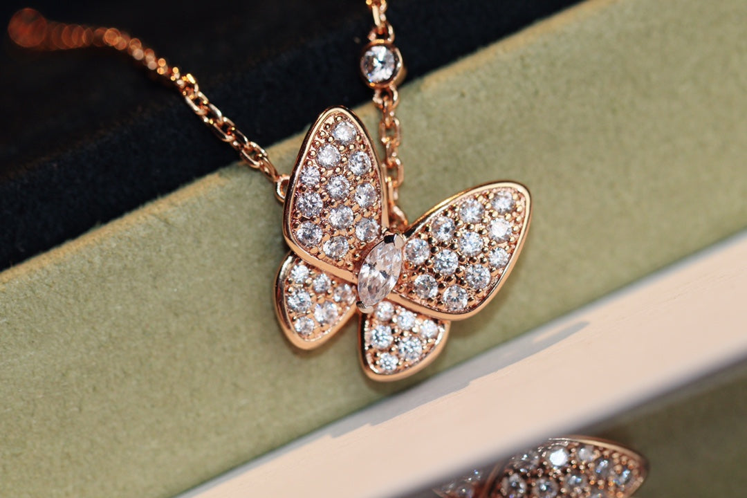 [Panda Jewelry]BUTTERFLY DIAMOND NECKLACE