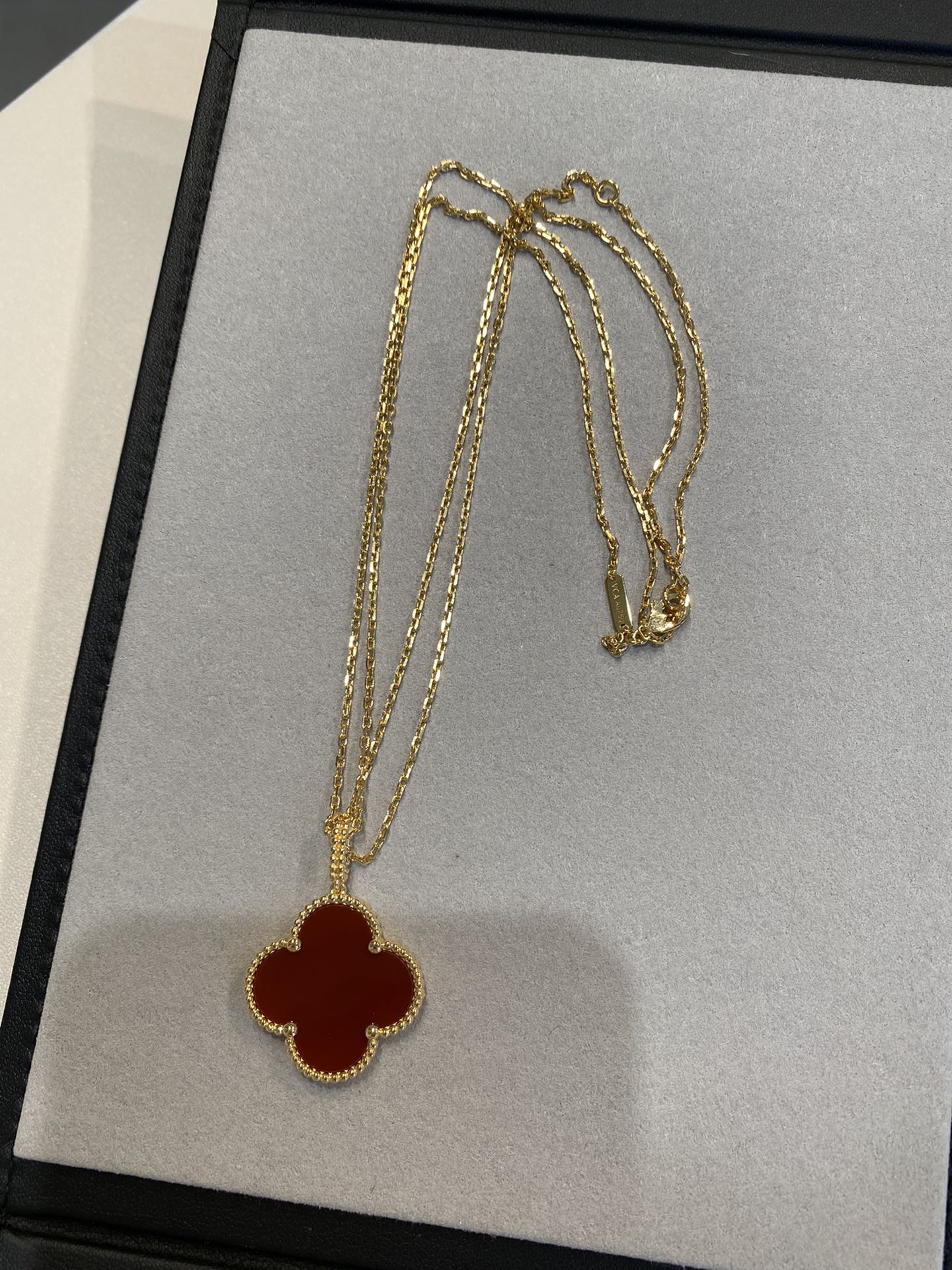 [Panda Jewelry]CLOVER 25MM NECKLACE GOLD CARNELIAN